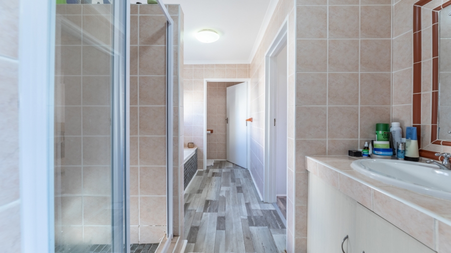 2 Bedroom Property for Sale in Melkbosstrand Central Western Cape